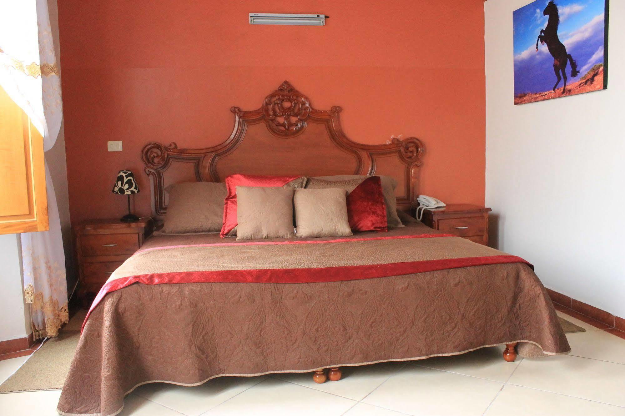 خالابا Hotel Juarez Del Centro المظهر الخارجي الصورة