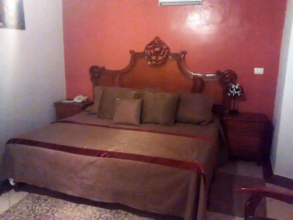 خالابا Hotel Juarez Del Centro المظهر الخارجي الصورة